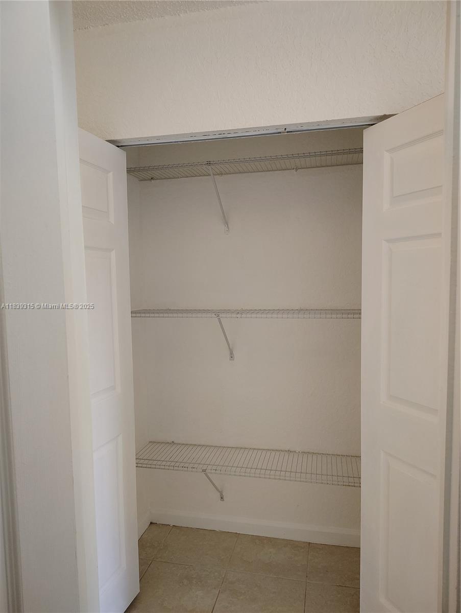 CORAL SPRINGS TOWER CLUB - Residential