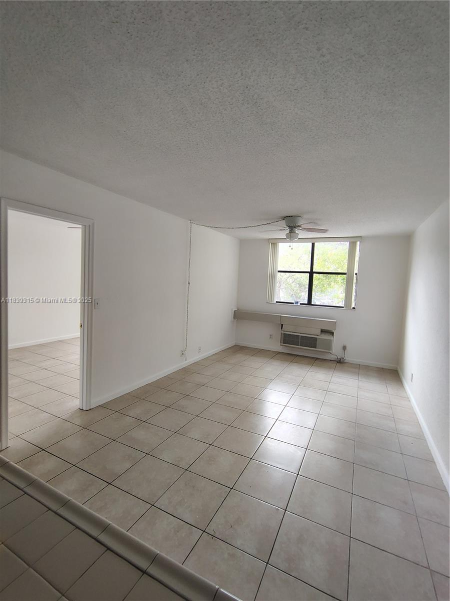 CORAL SPRINGS TOWER CLUB - Residential