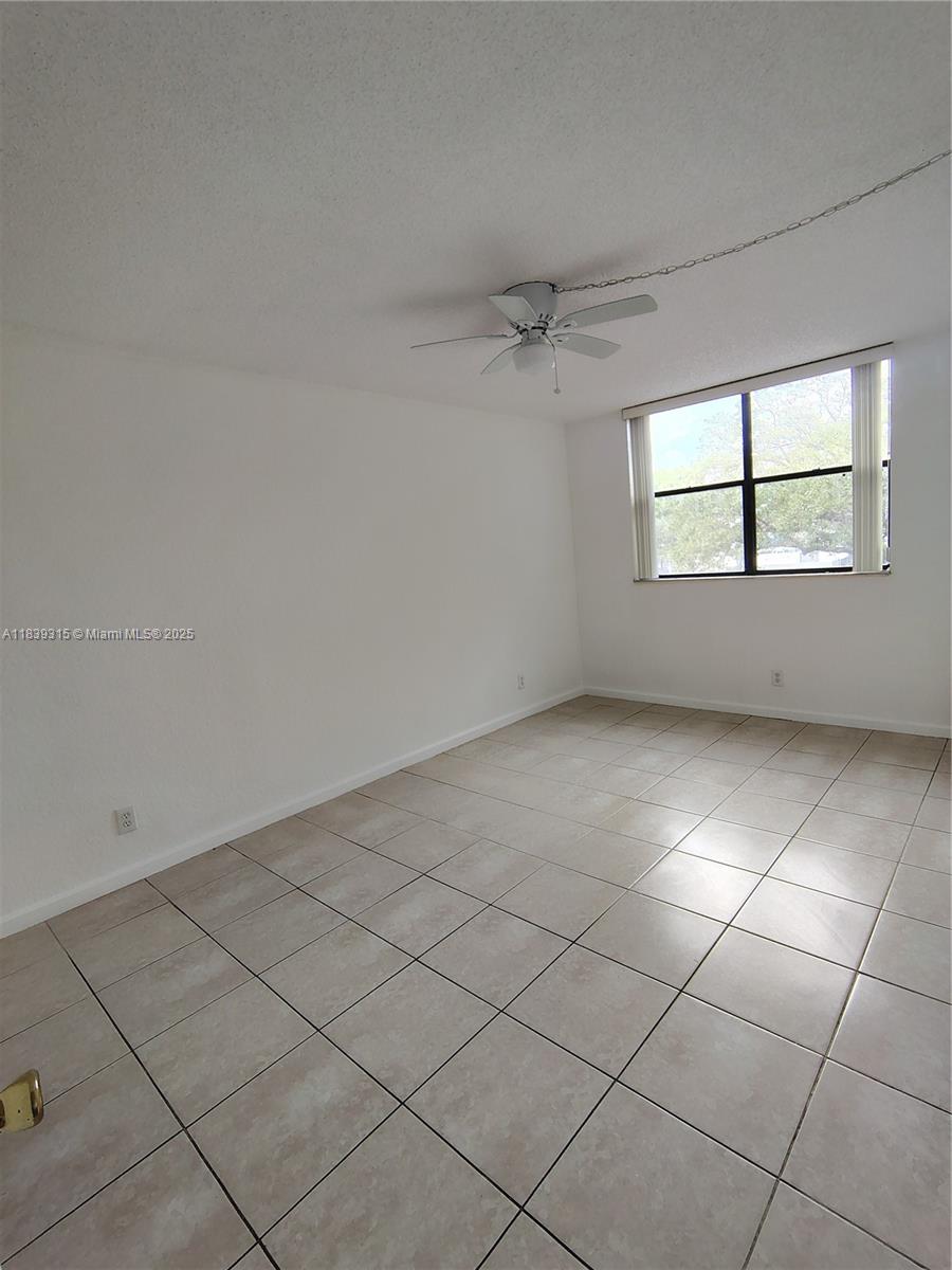 CORAL SPRINGS TOWER CLUB - Residential