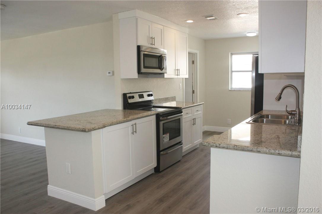 Mainlands Of Tamarac Lake - Residential