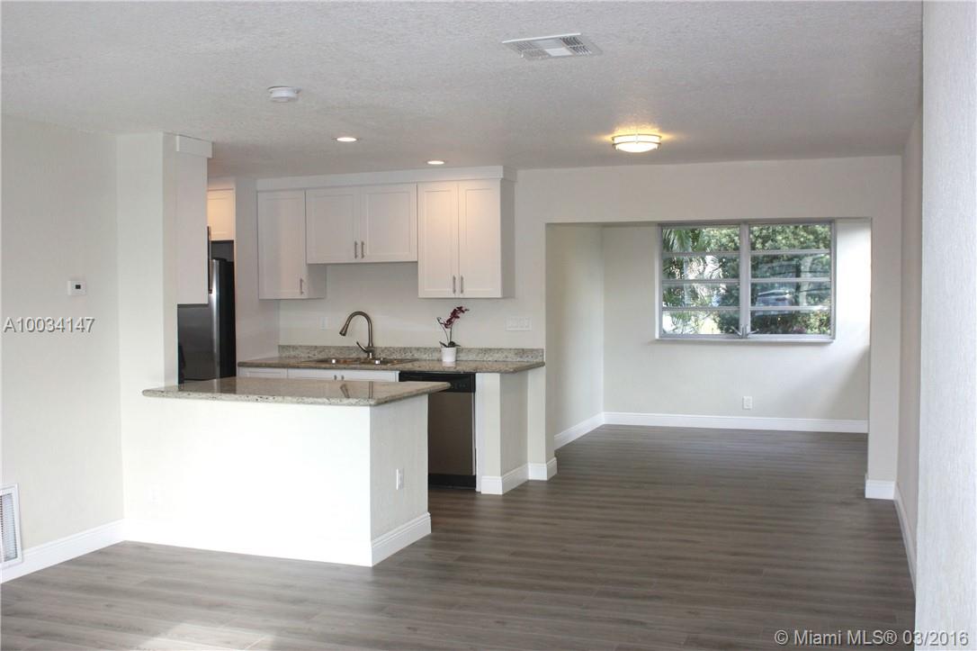 Mainlands Of Tamarac Lake - Residential