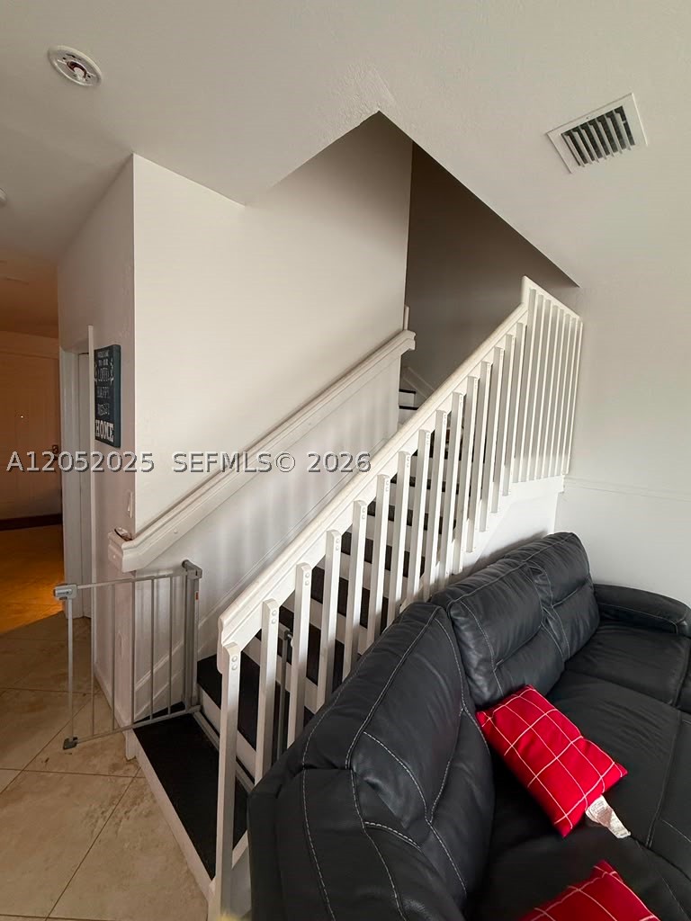 SILVER PALM WEST - Residential Lease