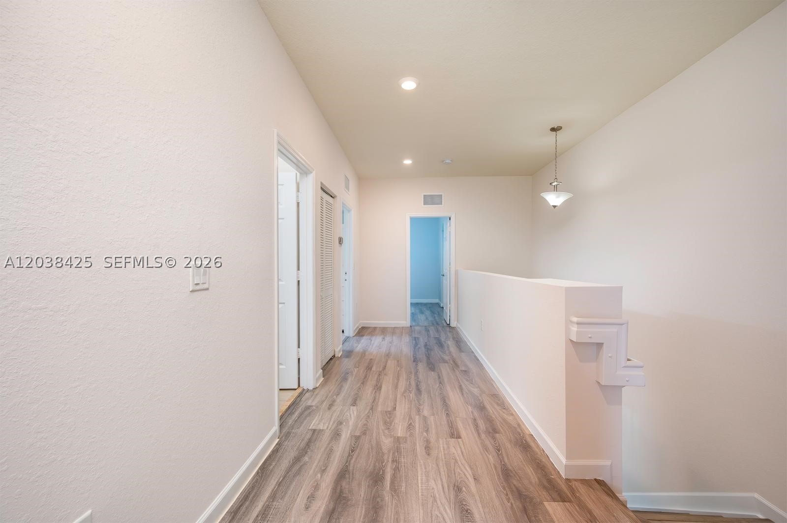 COCO PALM ESTATES - Residential Lease