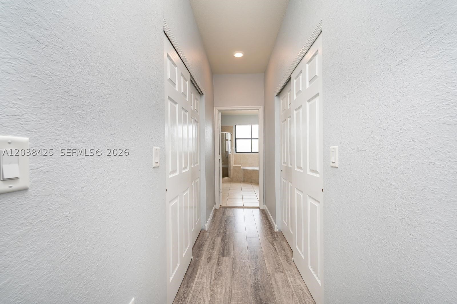 COCO PALM ESTATES - Residential Lease