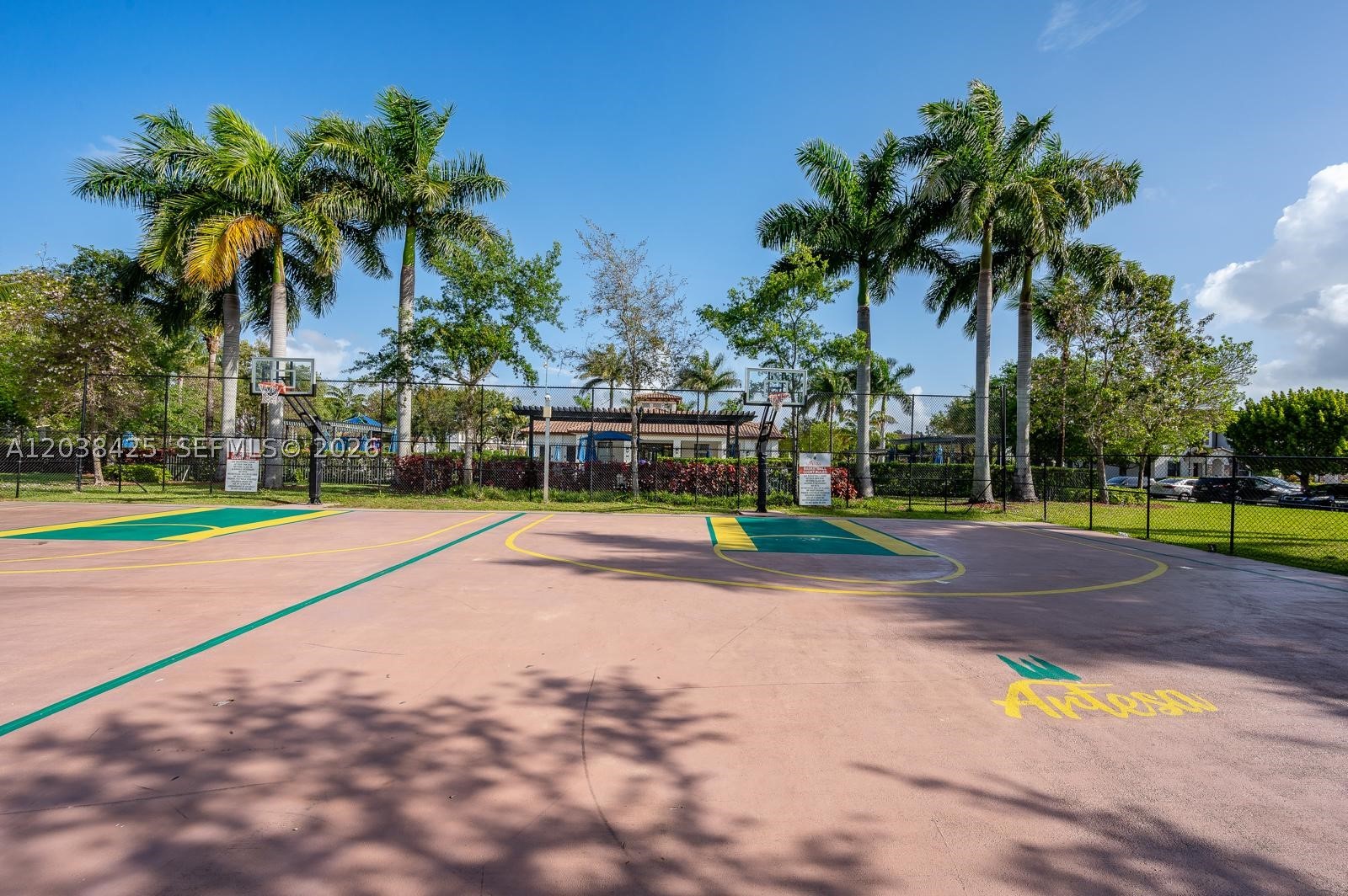COCO PALM ESTATES - Residential Lease