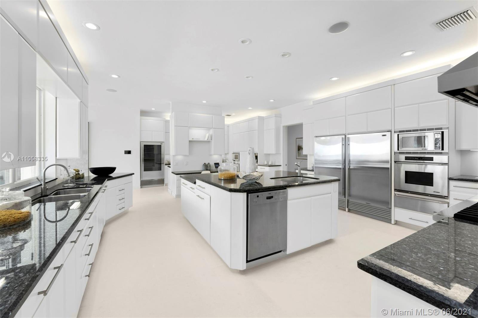MATECUMBE SUB LOTS 3 & 4 - Residential