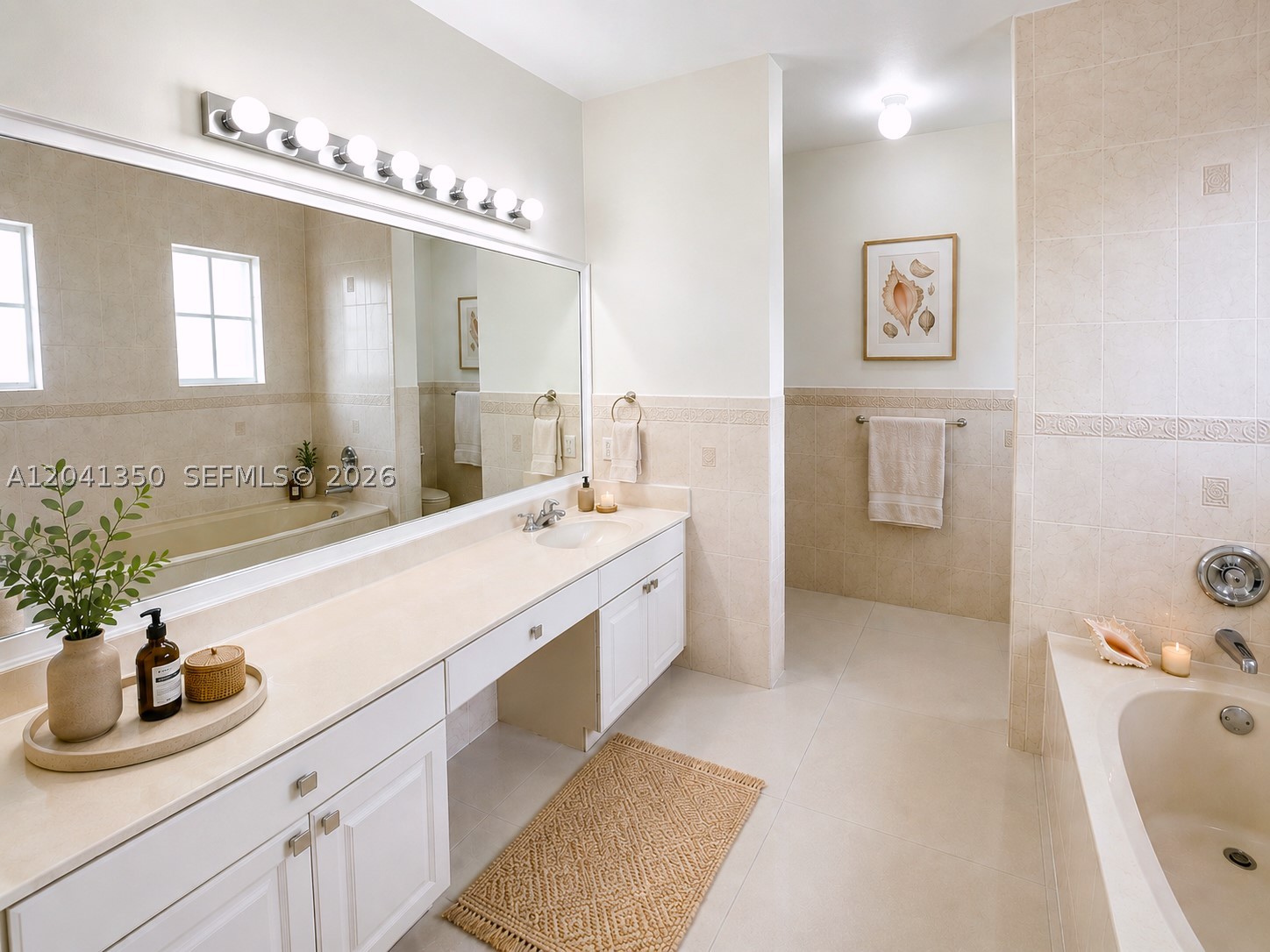TWIN LAKE SHORES EAST - Residential Lease