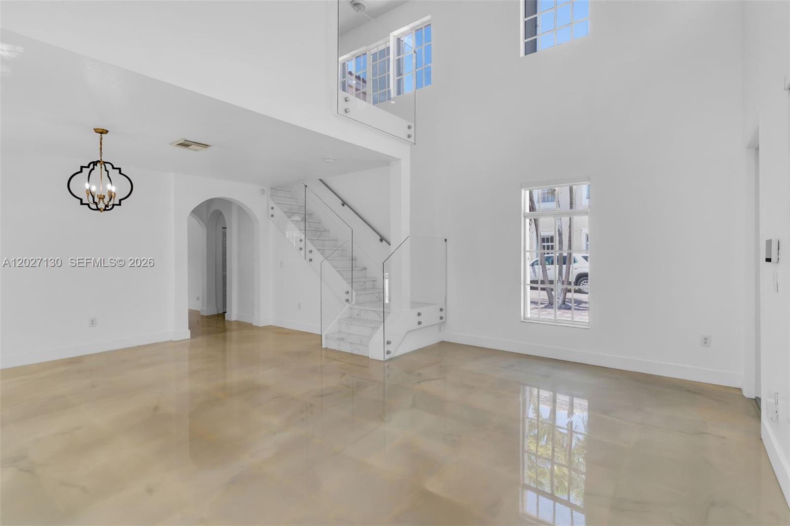 MANDARIN LAKES - Residential Lease