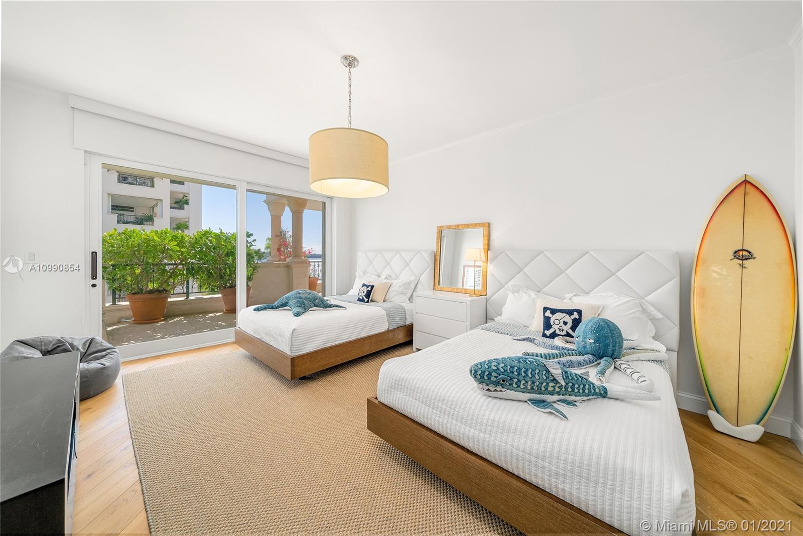 BAYVIEW FISHER ISL NO TWO - Residential