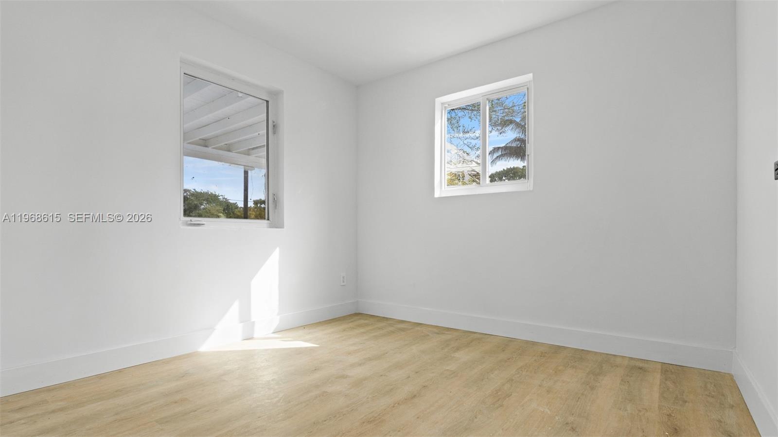 RANDALL PARK - Residential
