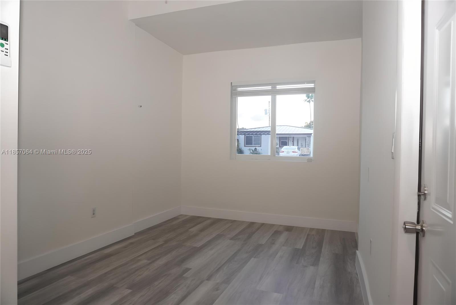 INGLESIDE PARK REV - Residential