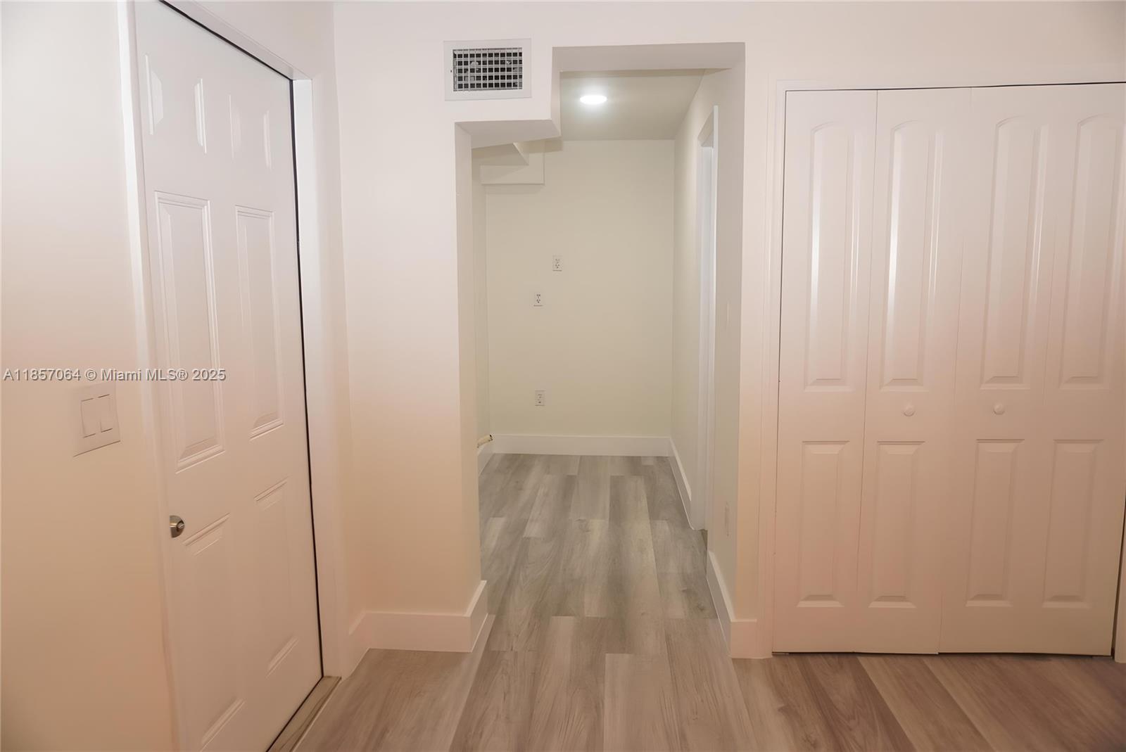 INGLESIDE PARK REV - Residential