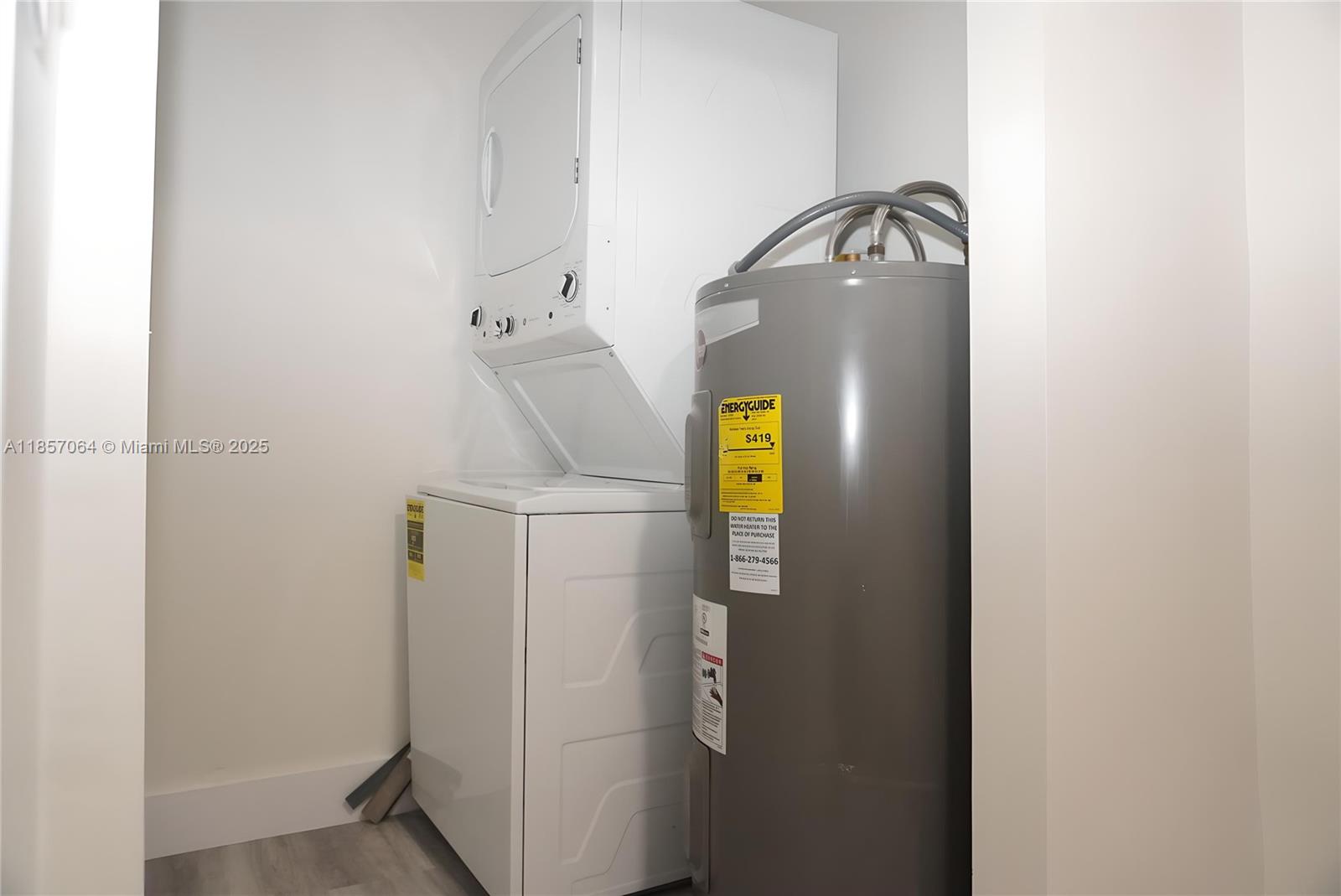 INGLESIDE PARK REV - Residential