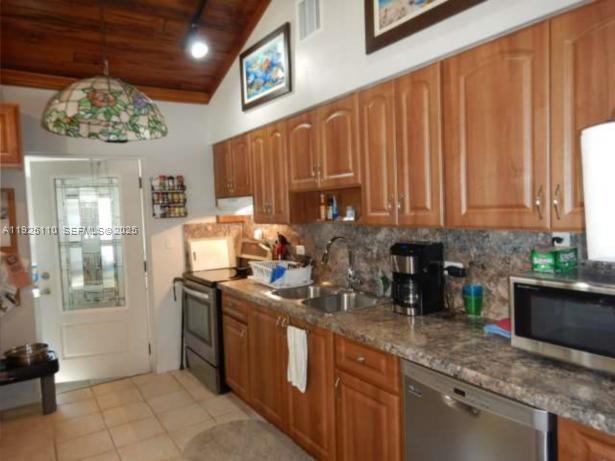 LARGO SOUND PARK - Residential
