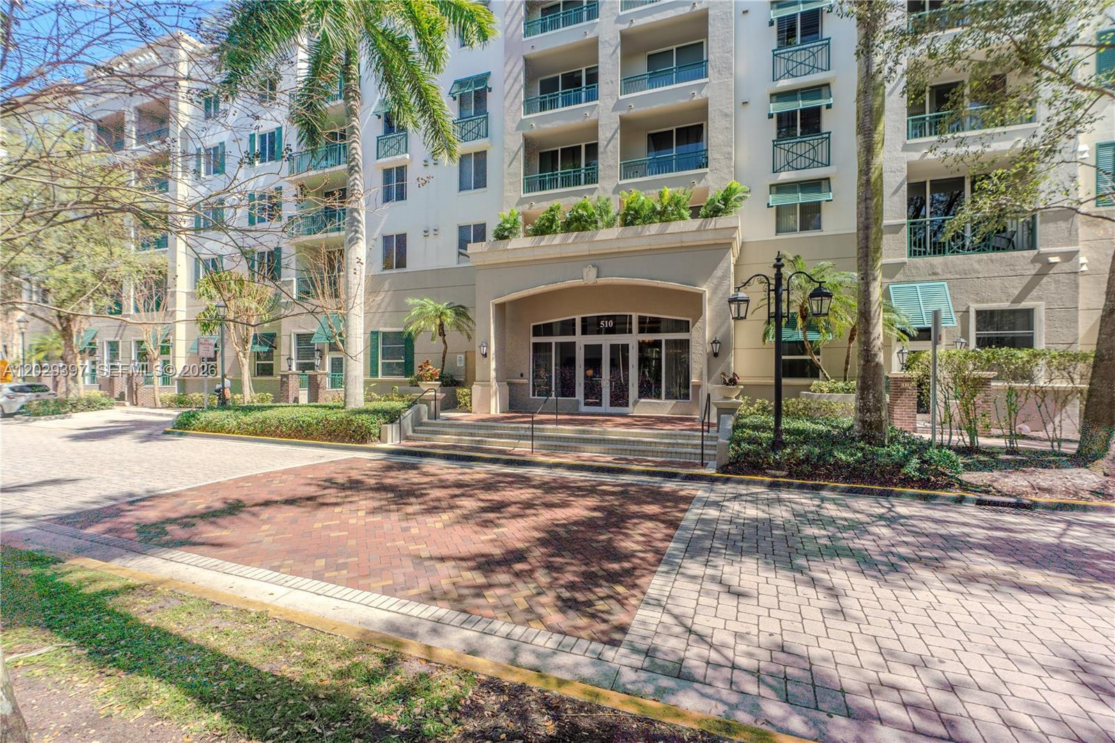 NEW LISTING!  REDUCED!  Welcome to Beautiful, spacious, and bright split 2-bedroom 2-bath condo in Veranda at Plantation. The condo has modern finishes with a beautiful balcony and lake view. 5-star amenities, including a state-of-the-art gym, resort-like heated pool with beautiful landscaping. Large party/clubhouse area, front desk concierge. HOA covers Internet, cable, & water. Pet-friendly with no assessments. Rent 1st year. 2 parking spaces with a washer and dryer in the unit. Close to restaurants, Plantation Walk, and Publix. Short drive to college campuses.