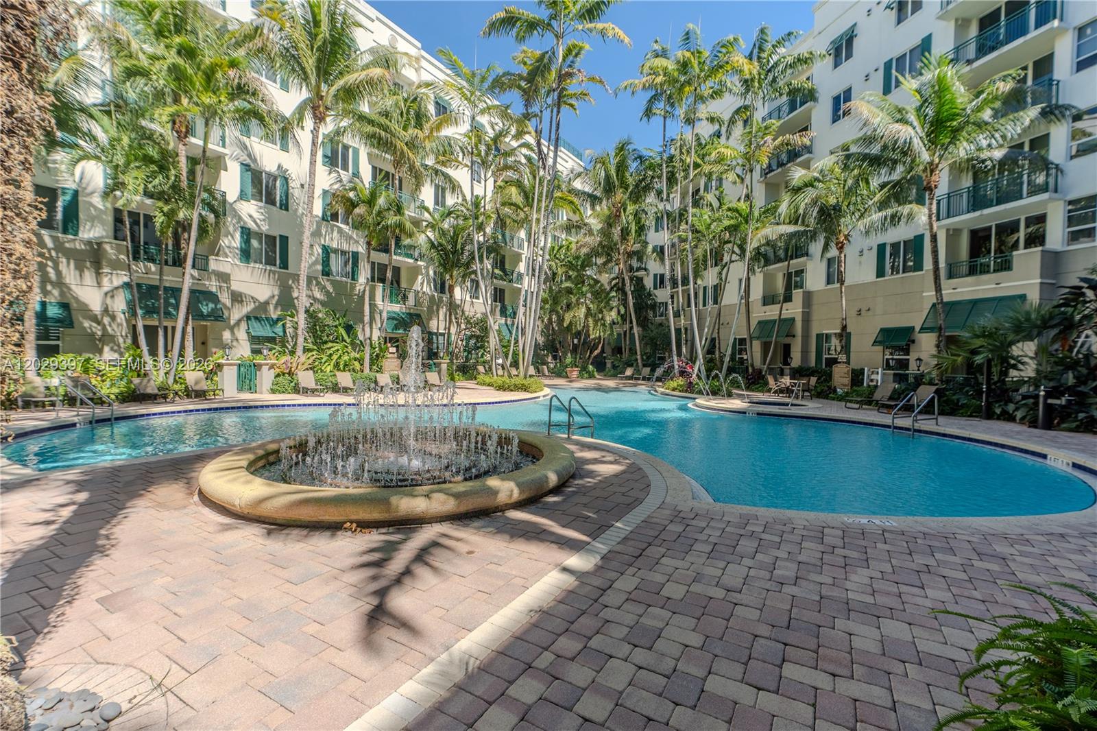 VERANDA CONDO - Residential