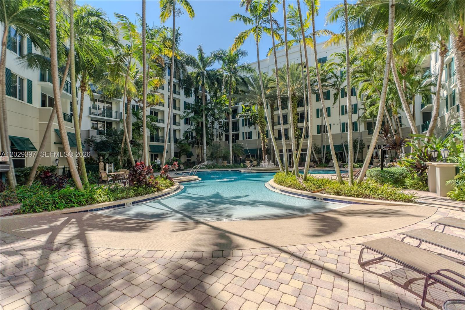 VERANDA CONDO - Residential