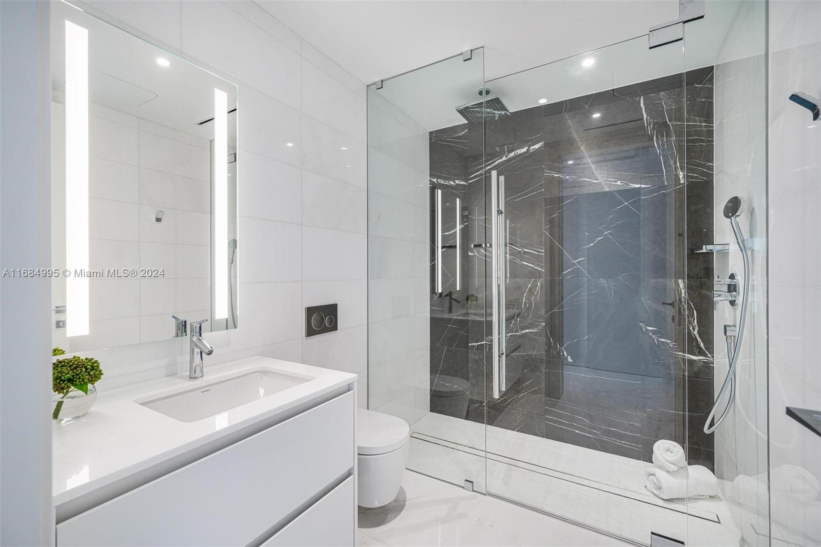 Aston Martin Residences - Residential