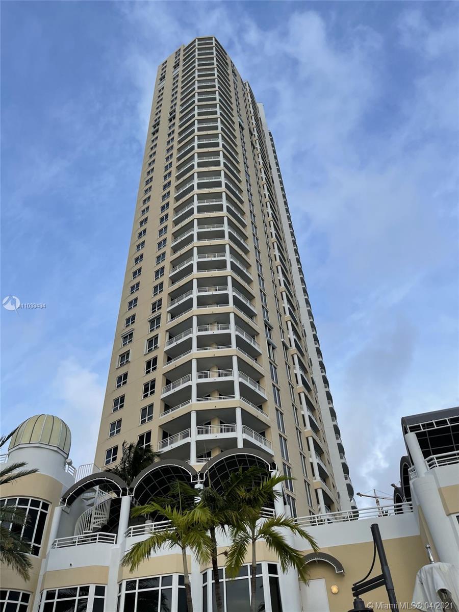 THREE TEQUESTA POINT COND - Residential
