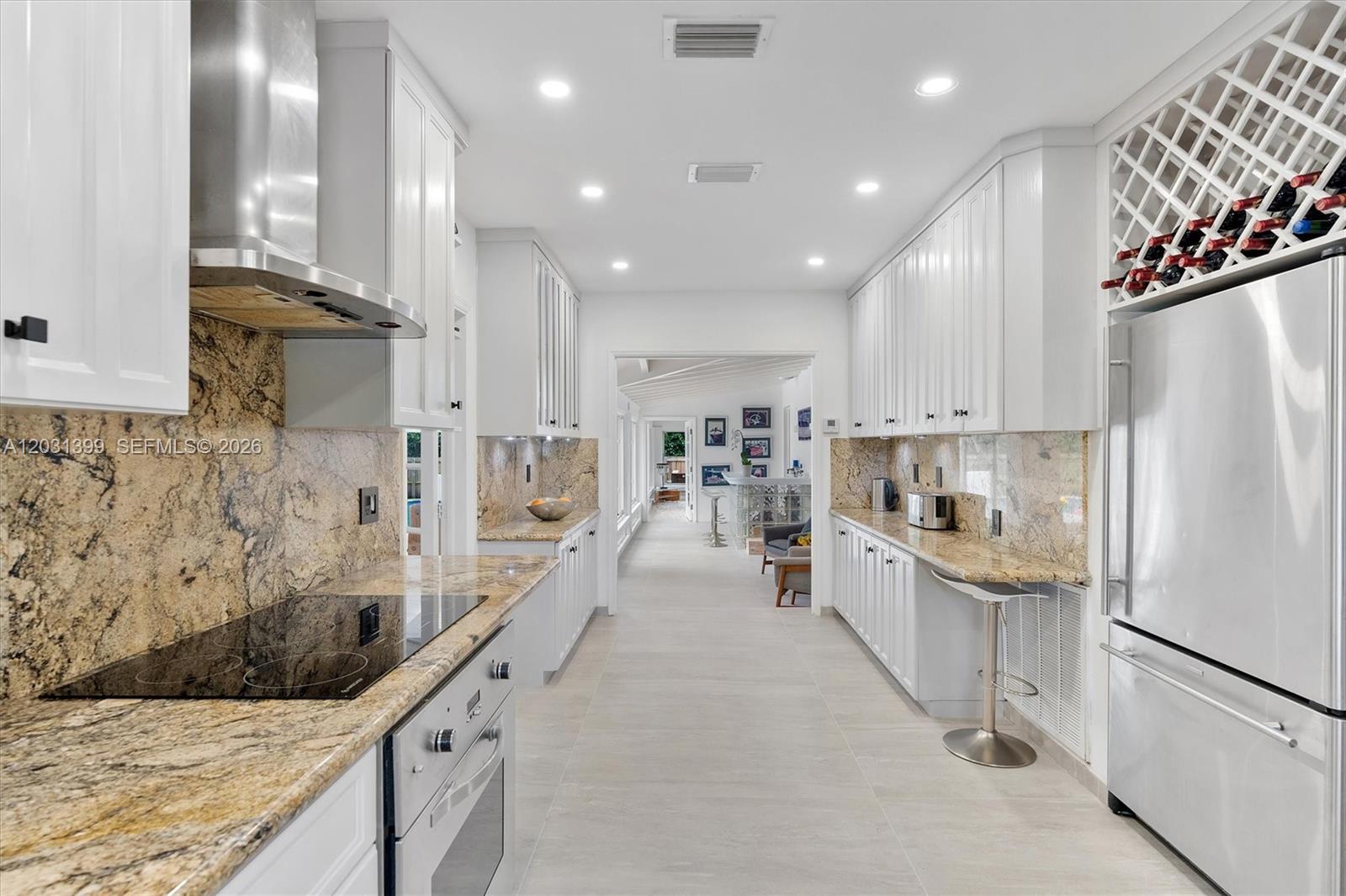 MIAMI SHORES SEC 8 REV - Residential