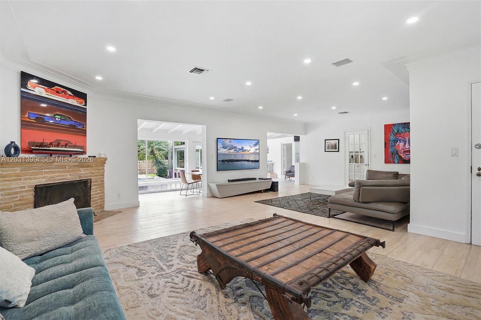 MIAMI SHORES SEC 8 REV - Residential