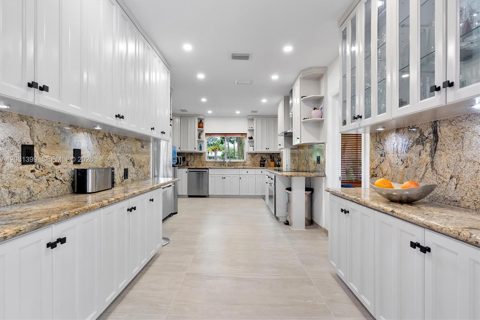 MIAMI SHORES SEC 8 REV - Residential
