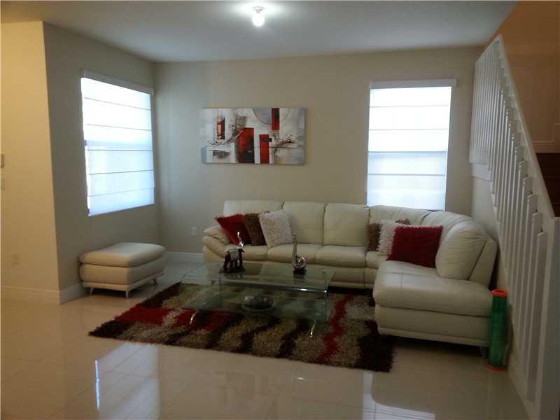 FONTAINEABLEAU WEST - Residential Lease