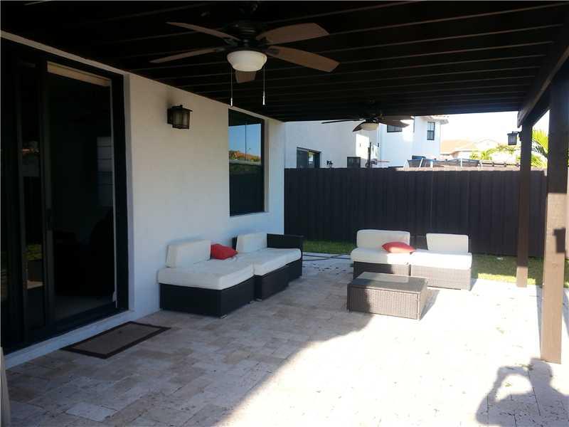 FONTAINEABLEAU WEST - Residential Lease