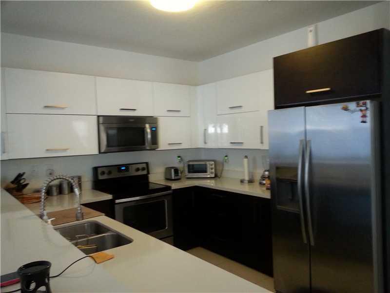 FONTAINEABLEAU WEST - Residential Lease