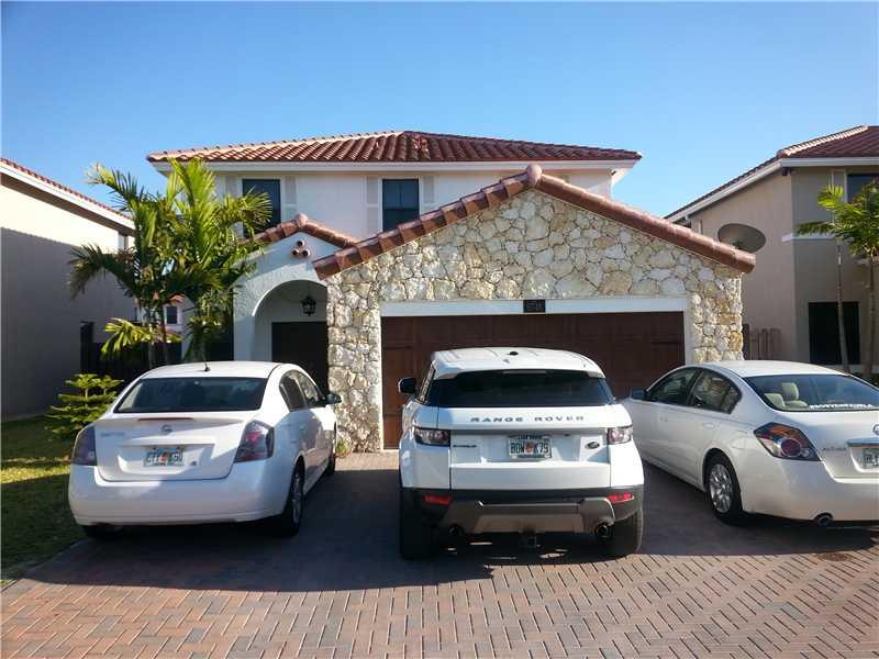 FONTAINEABLEAU WEST - Residential Lease