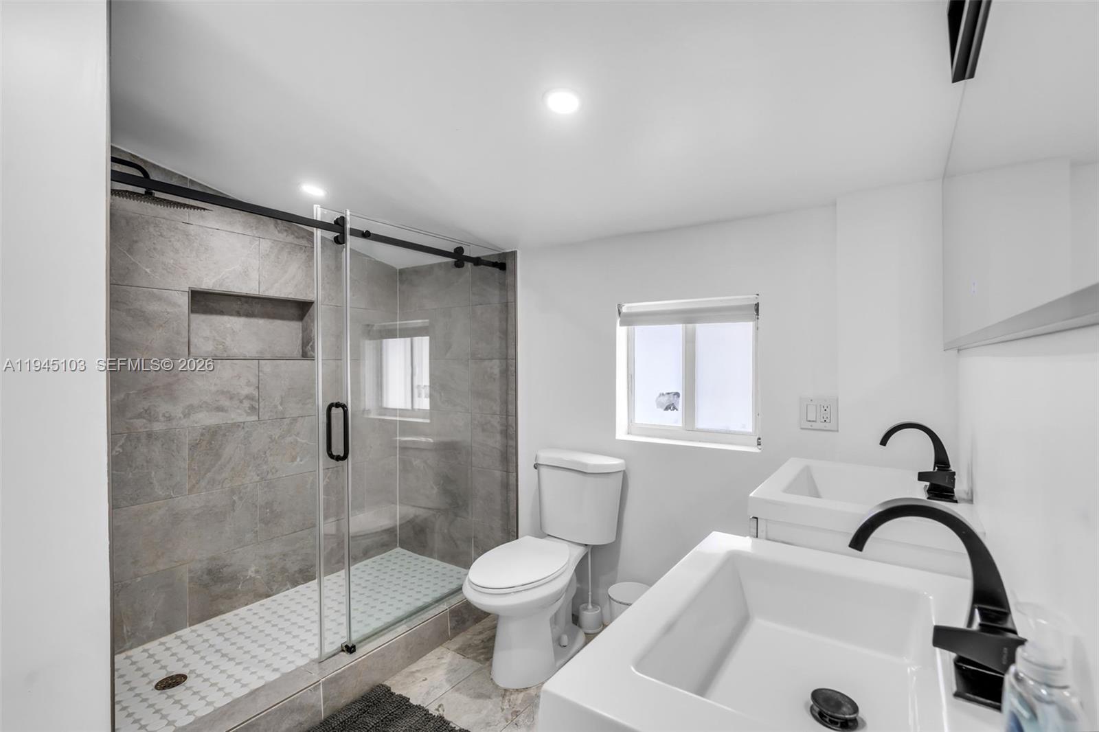 LOOK HOMESITES NO 3 - Residential