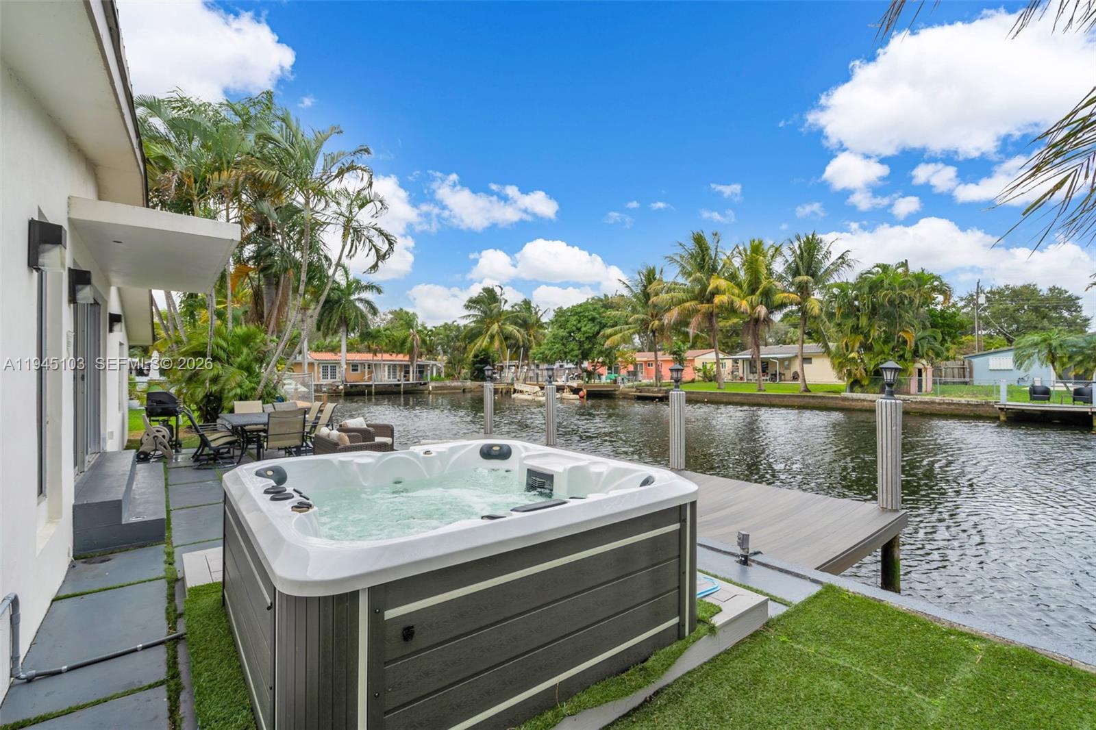 LOOK HOMESITES NO 3 - Residential