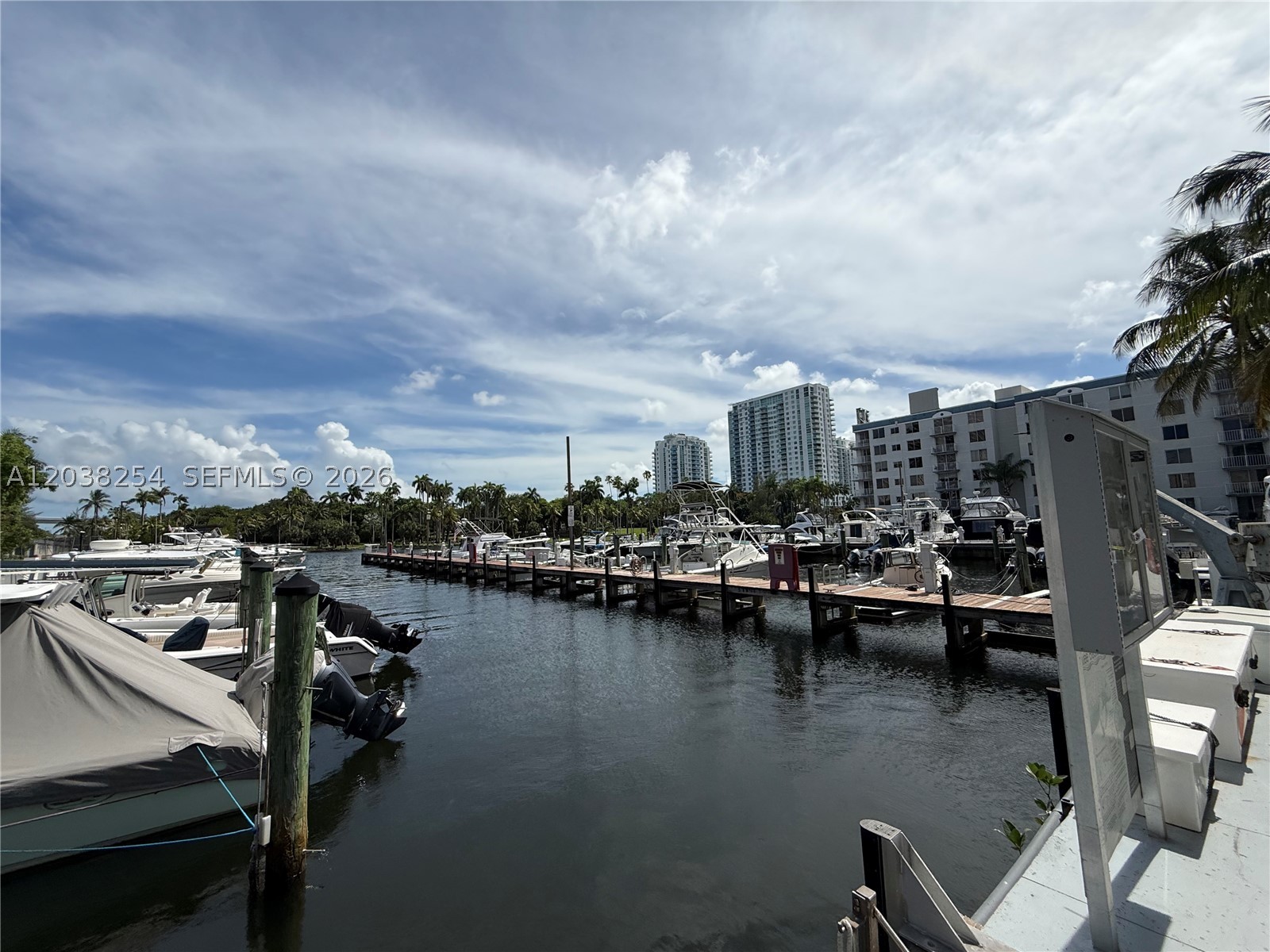 For Rent: Miami River Private Boat Dock - Boat Slip for rent in a gated, secure 24-hour access condo community with Wi-Fi, so you can watch your boat. This slip #69 is equipped with an inflatable lift and can accommodate up to a 33' length vessel including outboard motor.  Conveniently located on the Miami River by NW 17th Avenue overlooking E.G. Sewell Park, just 3 miles from the bay, and approximately a 15-minute ride to the bay and bayfront park. Tenant pays their own electricity while water is included.  Fueling available on-site. Just minutes from Brickell, downtown, and Bayside marketplace, River Run Yacht Club is a fantastic place to store your recreational vessel. Available for $995 per month, plus deposit and last month's rent.