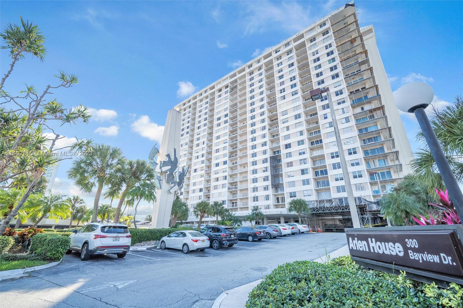 ARLEN HOUSE CONDO - Residential Lease