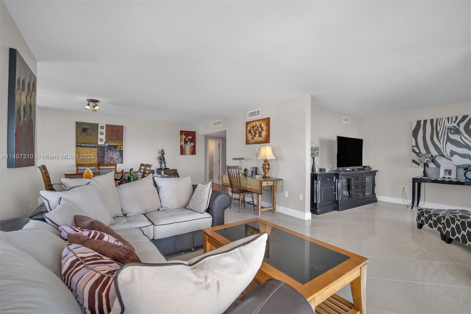 ARLEN HOUSE CONDO - Residential Lease
