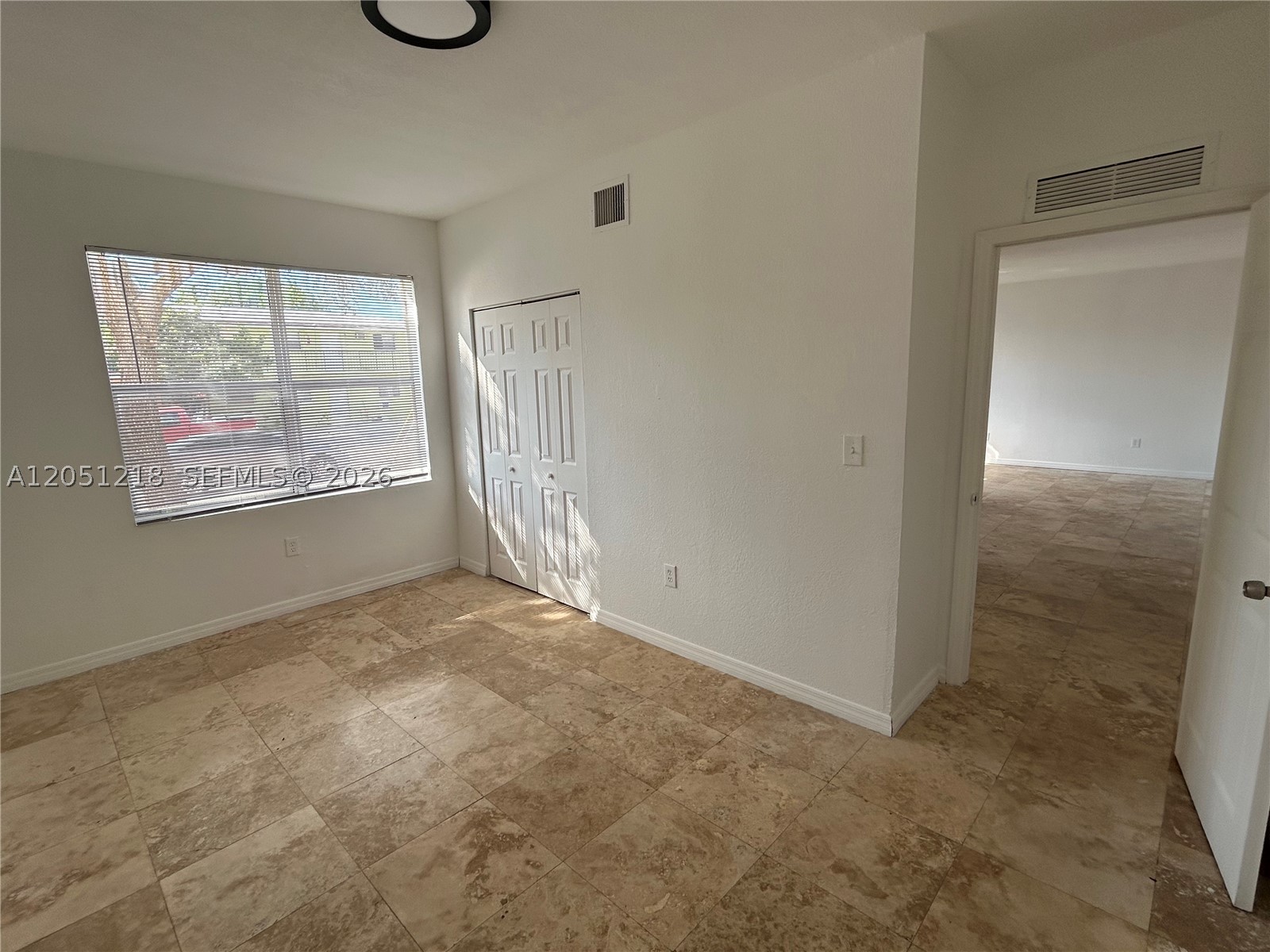 THE MANOR CONDO - Residential Lease