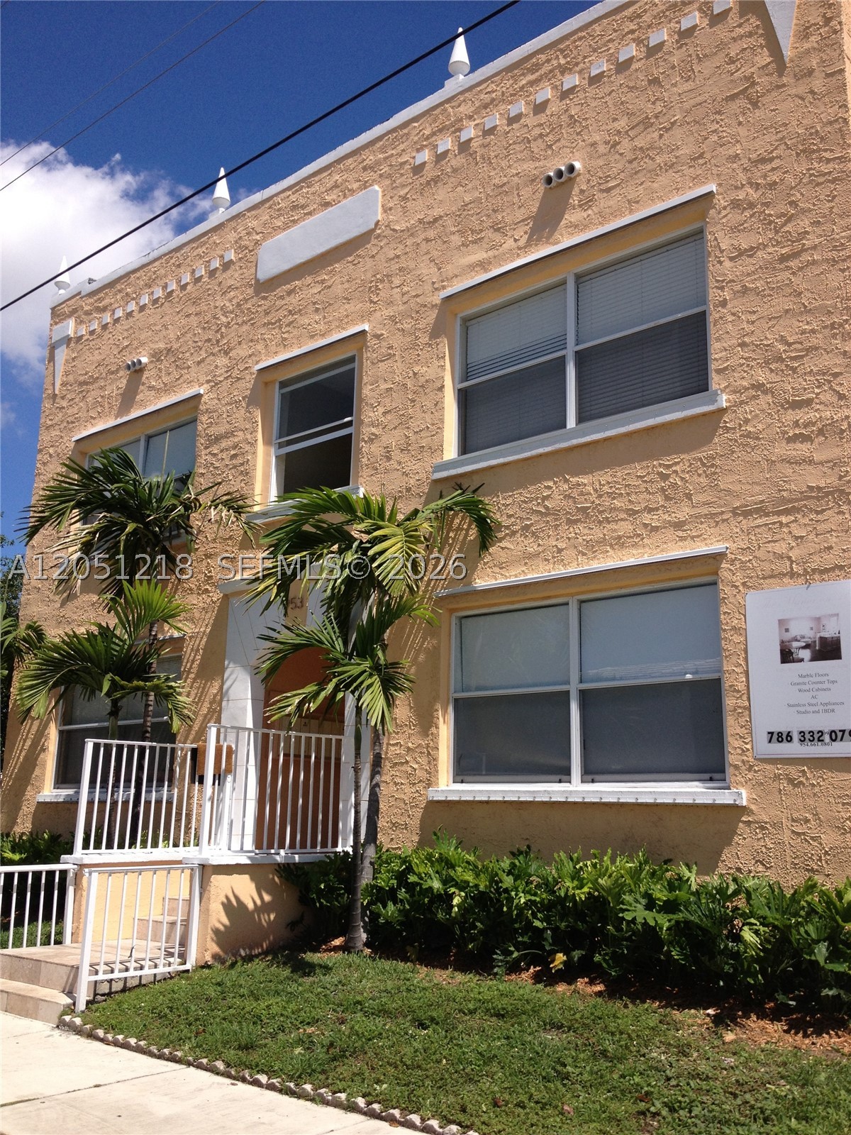 THE MANOR CONDO - Residential Lease