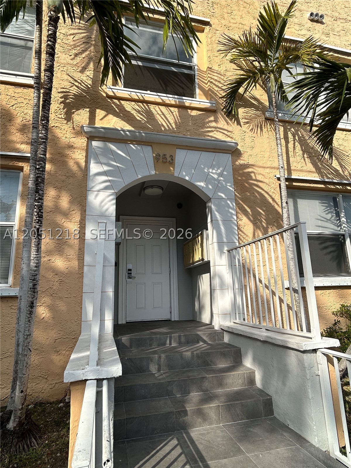 THE MANOR CONDO - Residential Lease