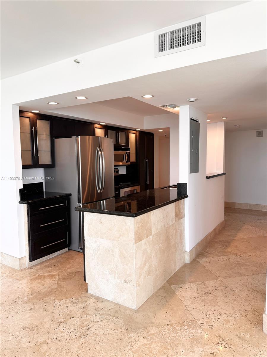 VENETIA CONDO - Residential Lease