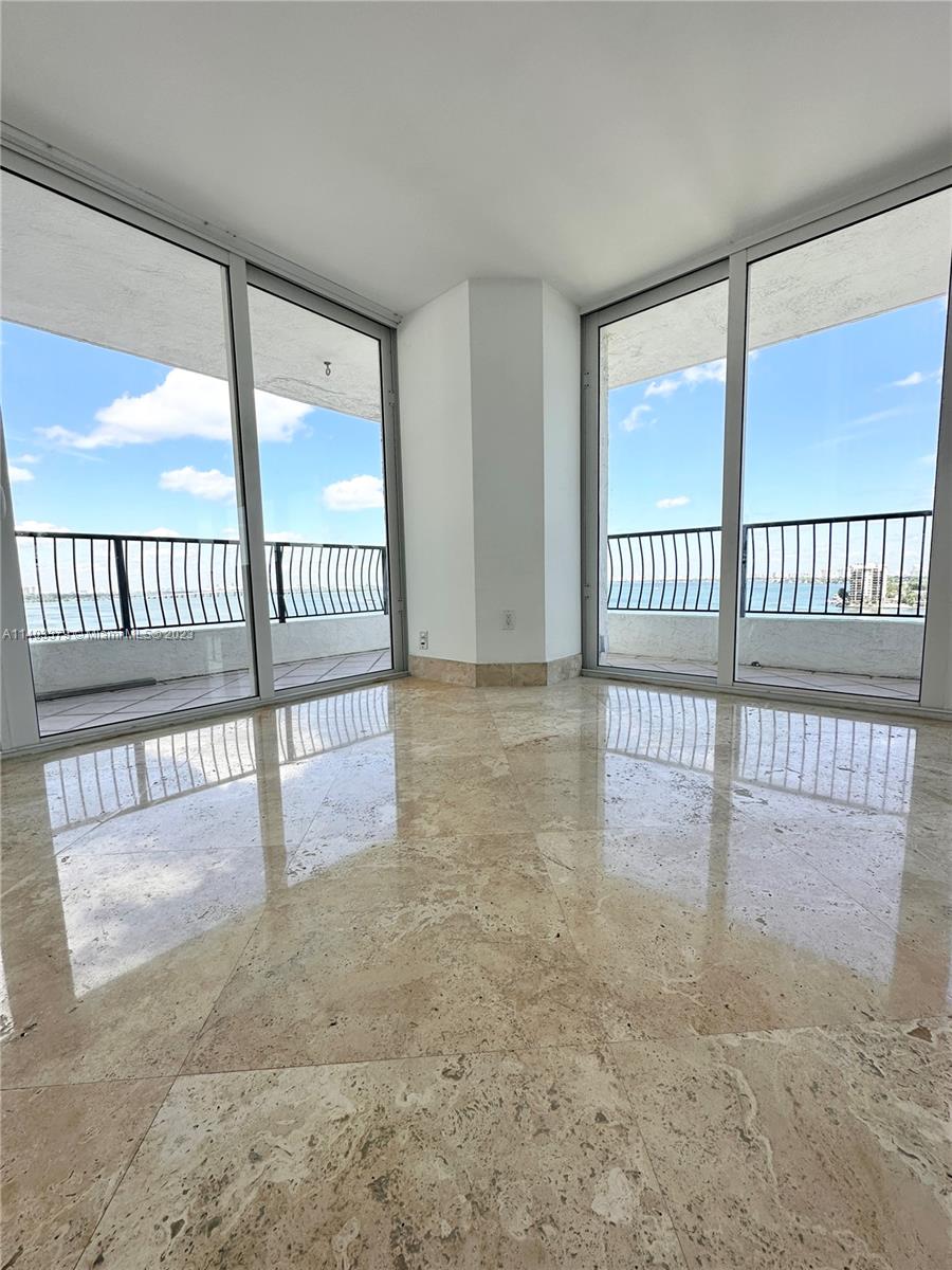 VENETIA CONDO - Residential Lease