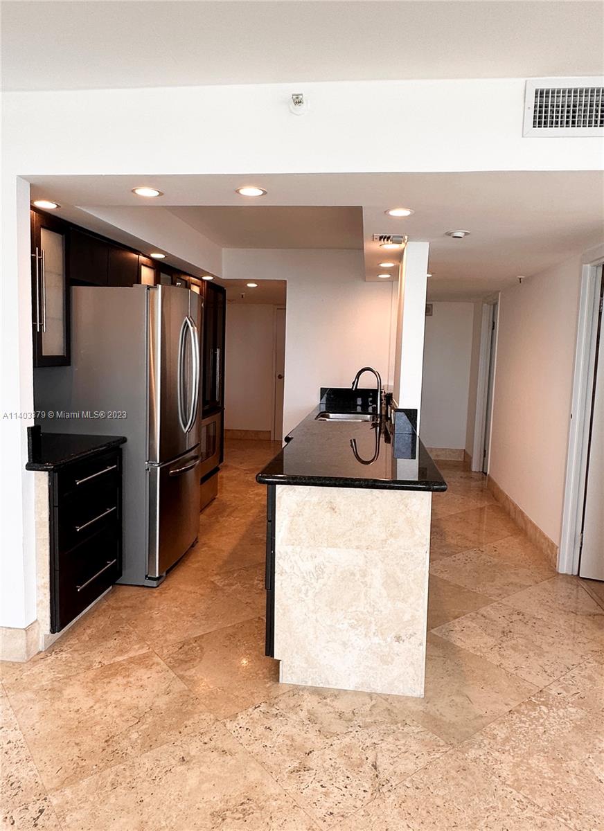 VENETIA CONDO - Residential Lease