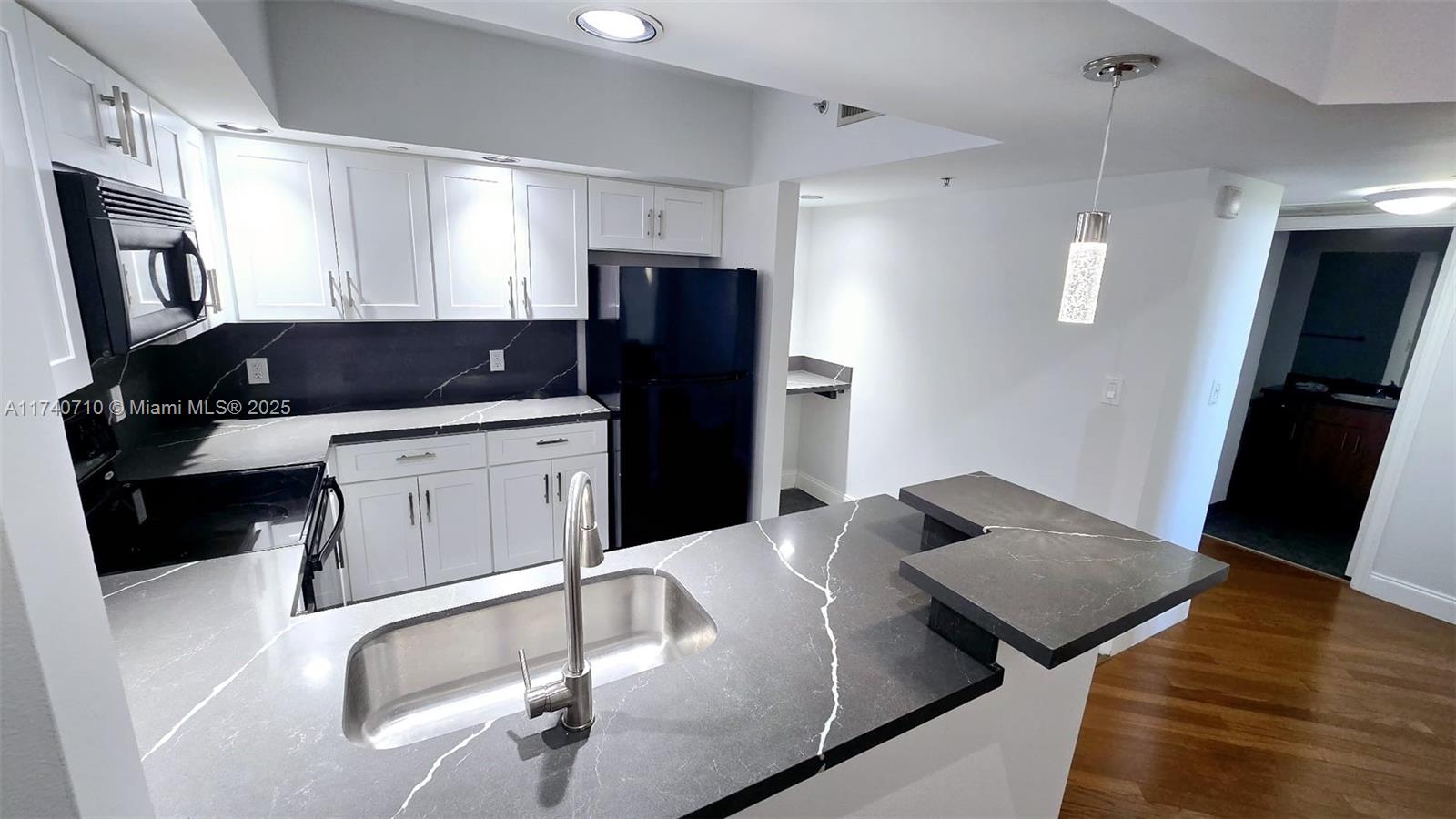 WAVERLY AT LAS OLAS CONDO - Residential Lease