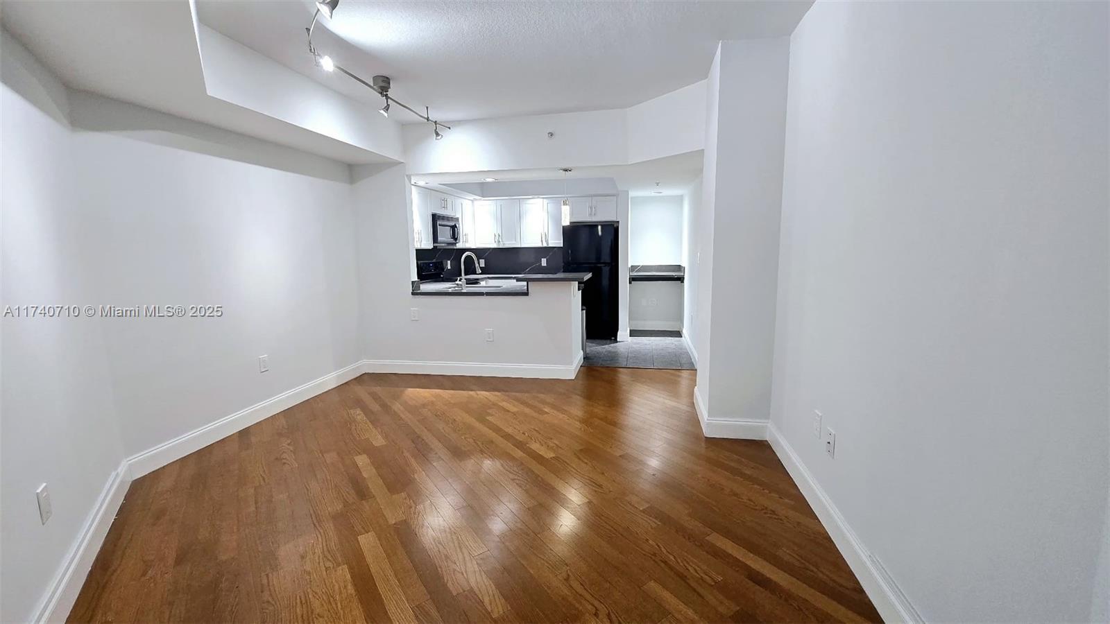 WAVERLY AT LAS OLAS CONDO - Residential Lease