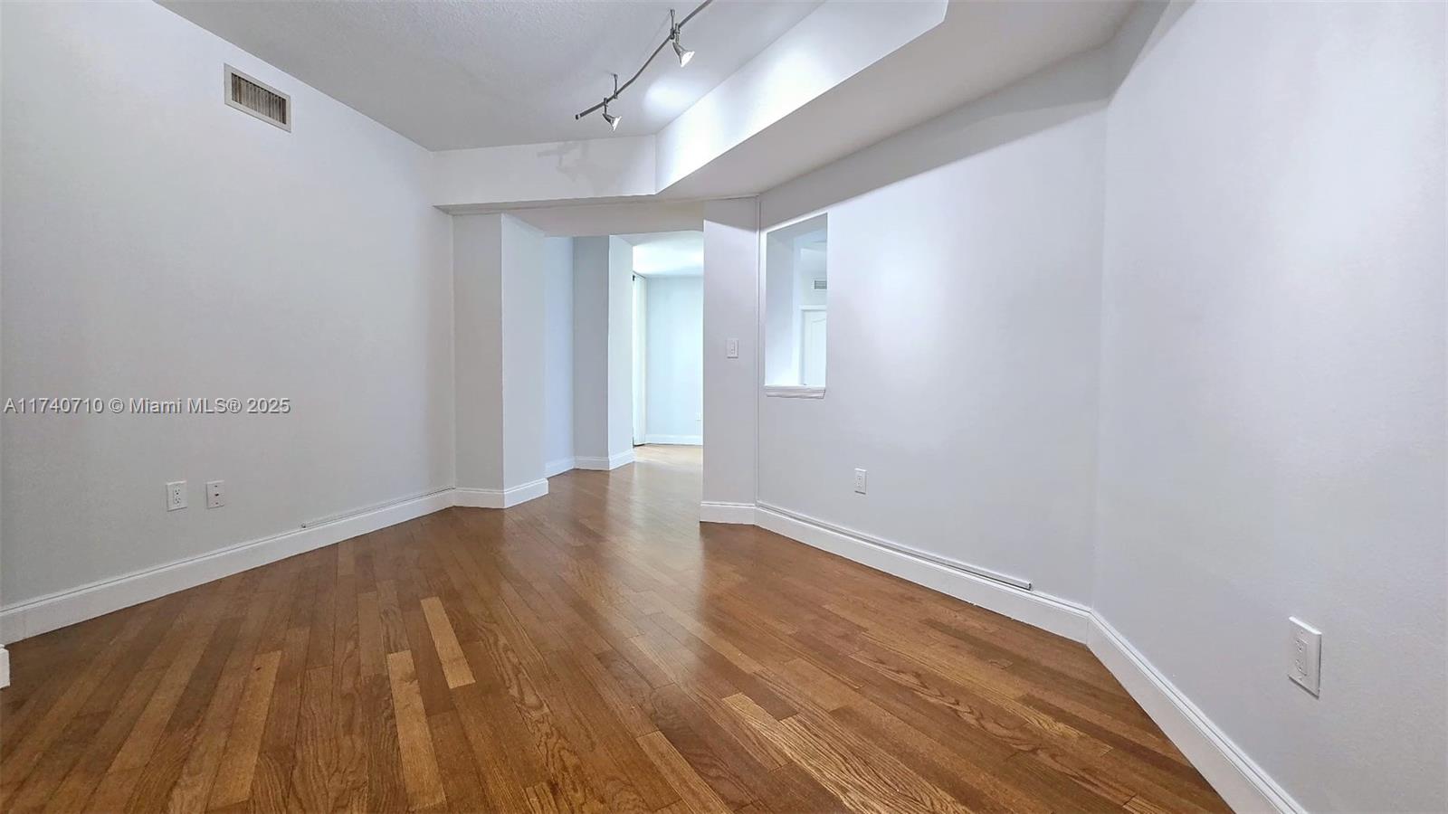 WAVERLY AT LAS OLAS CONDO - Residential Lease