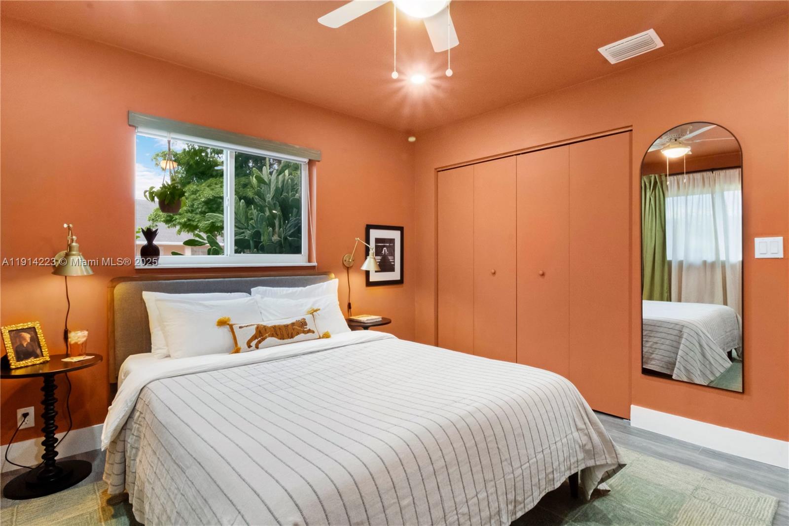 SNUG HARBOR SEC TWO - Residential