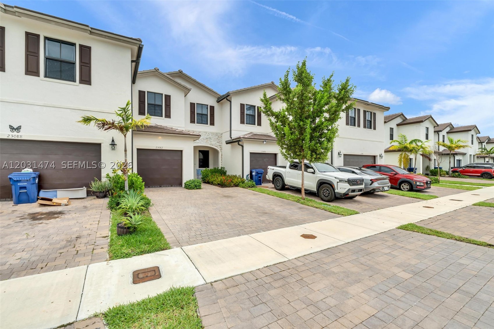 KENDALL ASSEMBLAGE NORTH - Residential