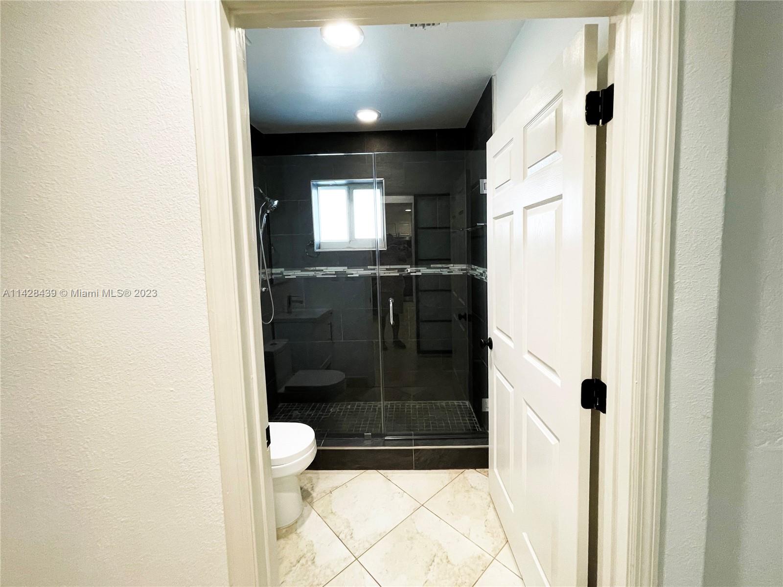 SYLVANIA HEIGHTS - Residential Lease