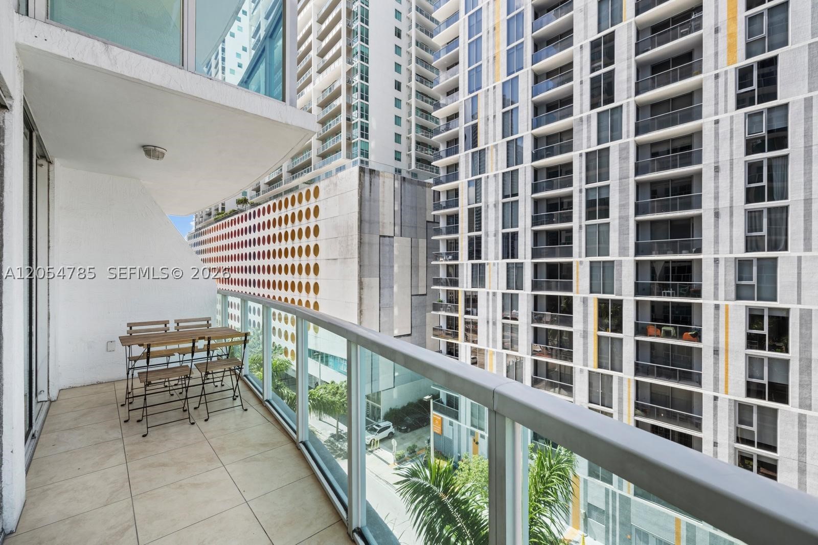 BRICKELL ON THE RIVER S T - Residential