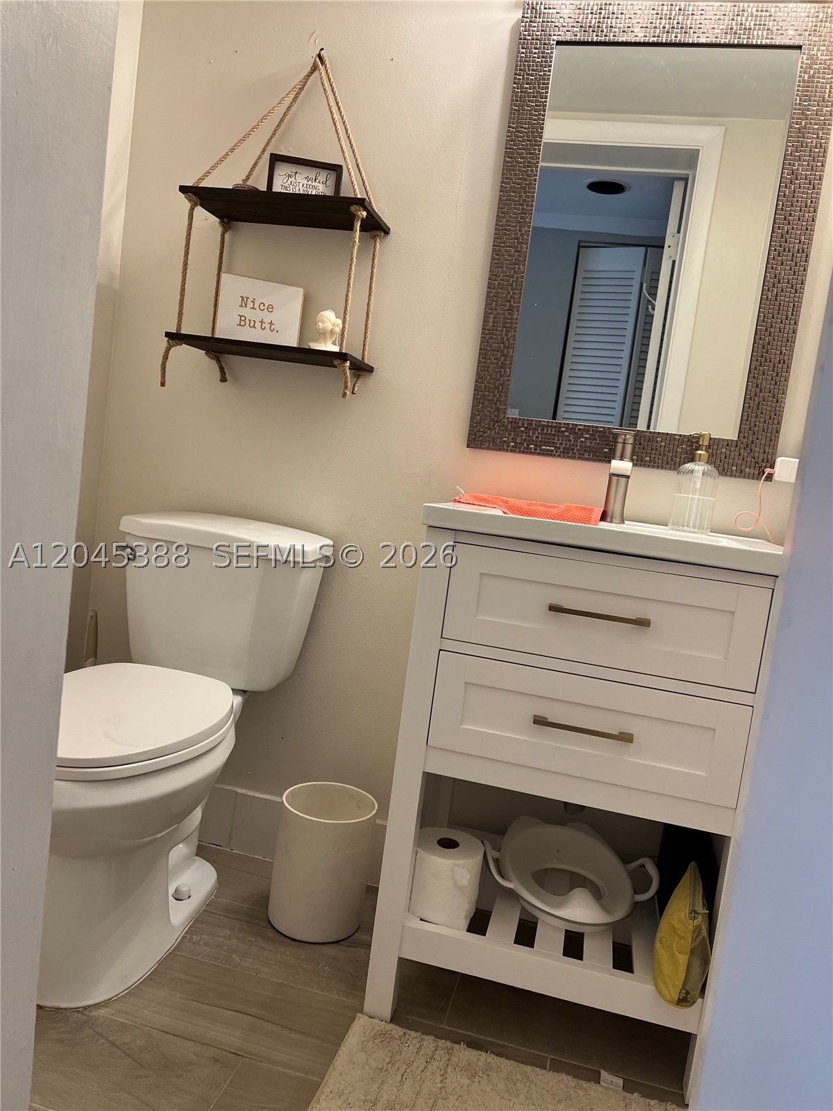 PEMBROKE LAKES SOUTH - Residential