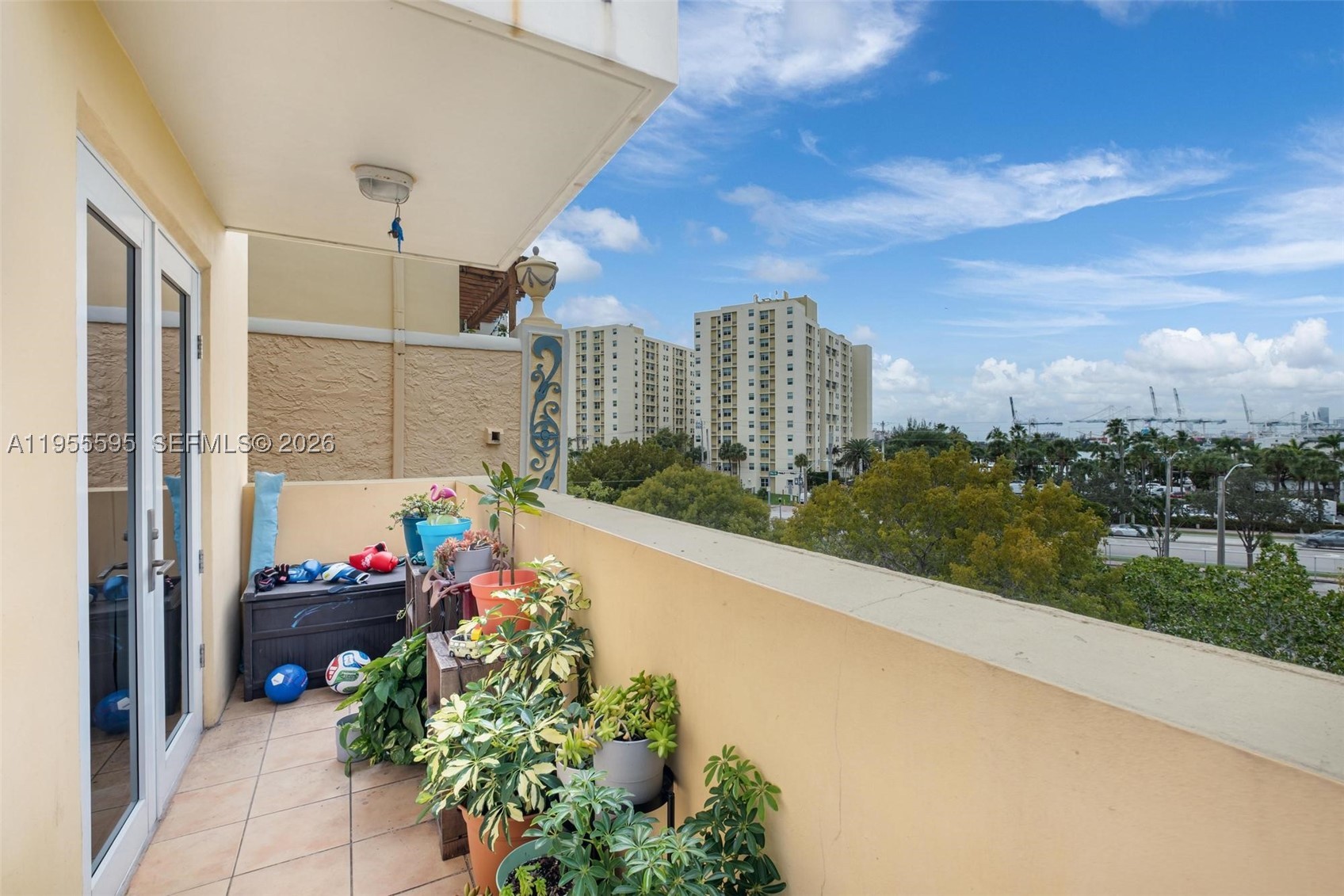 THE AMBASSADORS CONDO - Residential